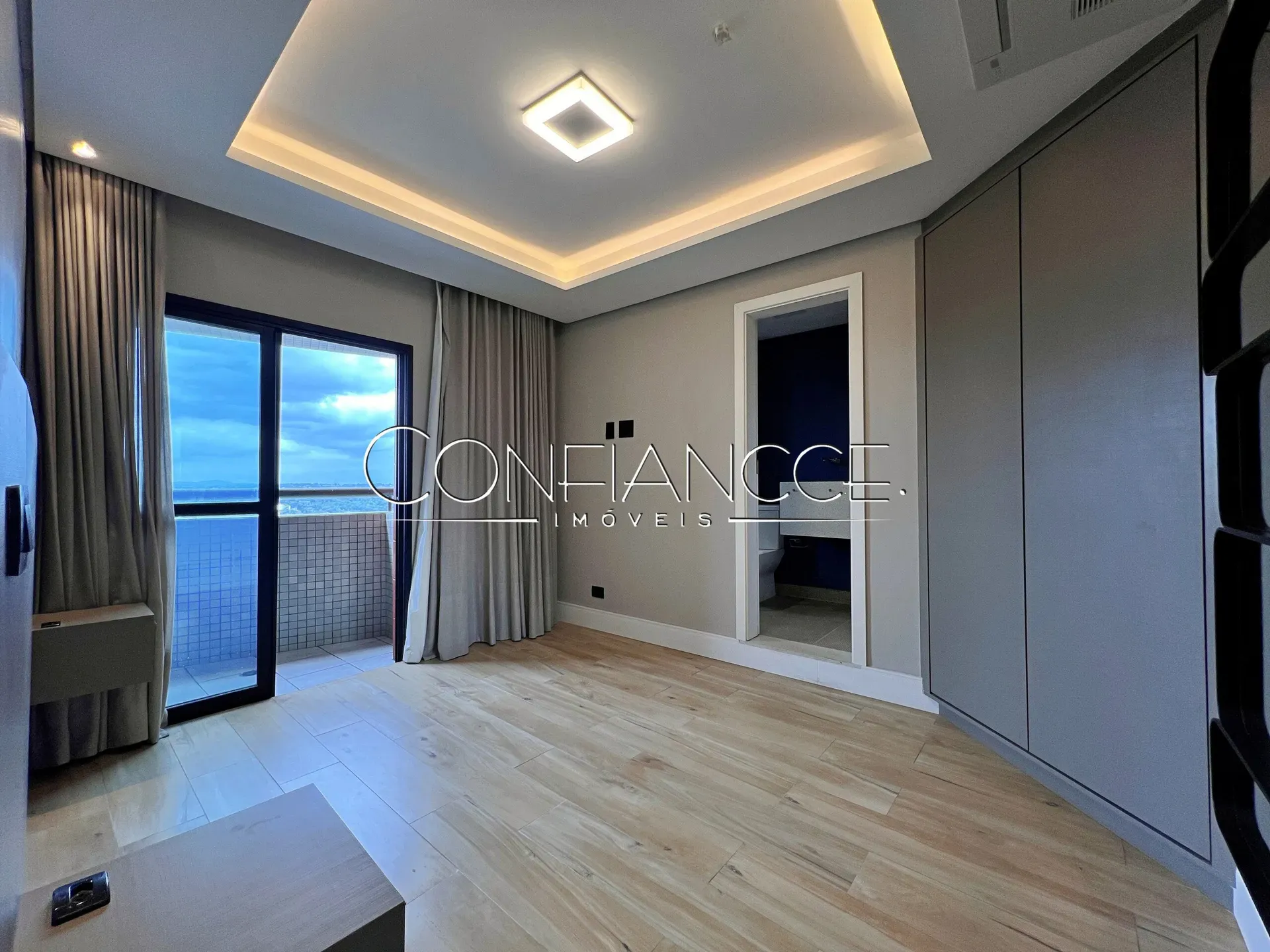 Apartamento de 463 m² con 3 suites y 4 plazas — photo 15