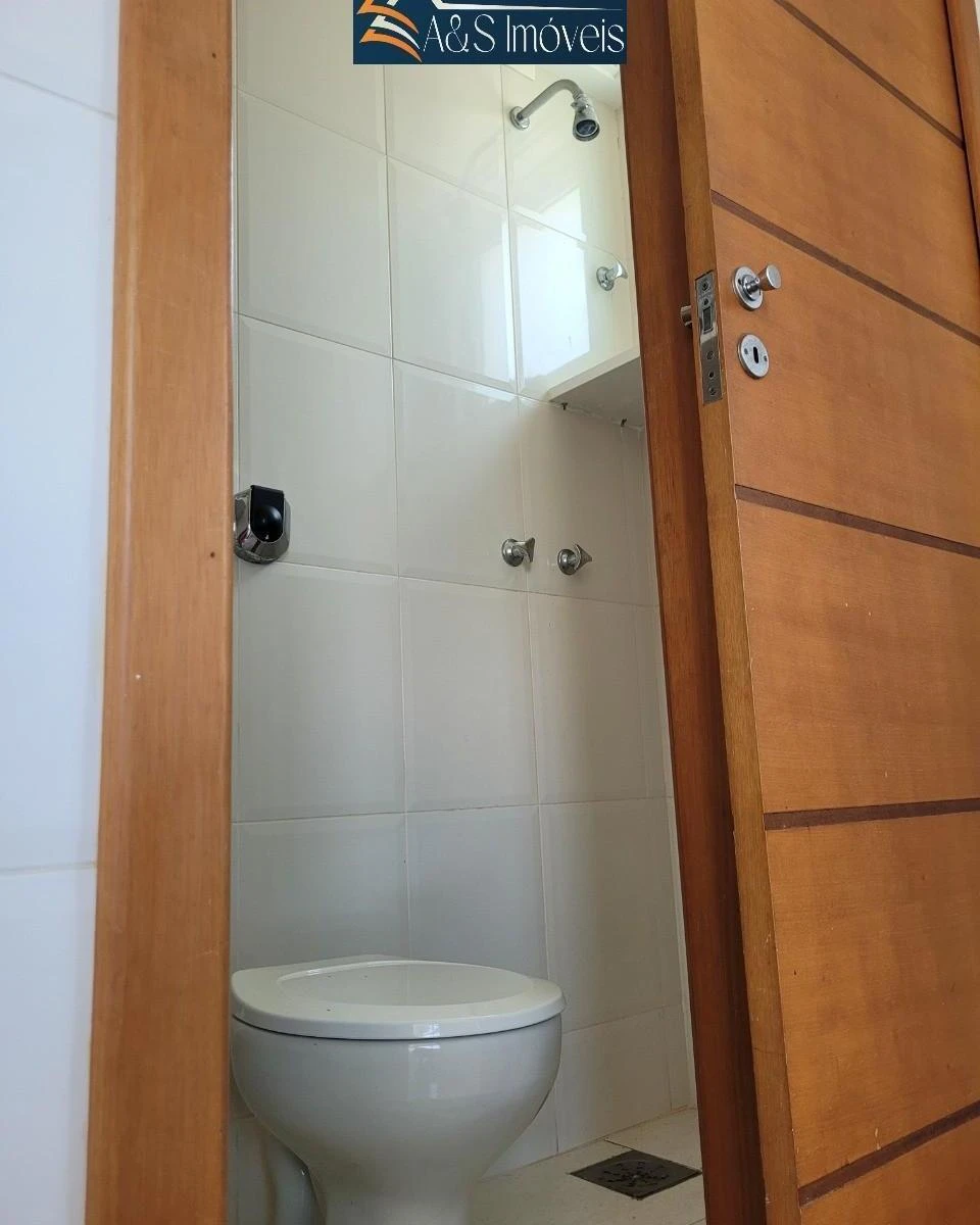 238 m² apartment with 3 parking spaces and 3 en-suites — photo 21