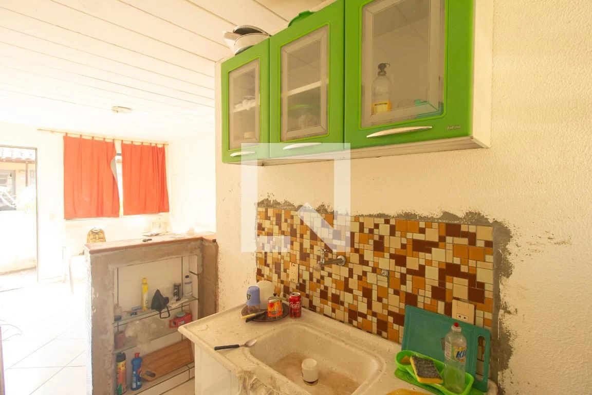 2-bedroom apartment with 1 bathroom and parking — photo 36