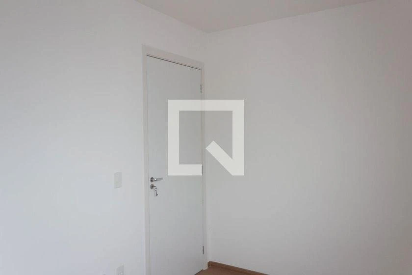 2-bedroom apartment in a building with a gym — photo 30
