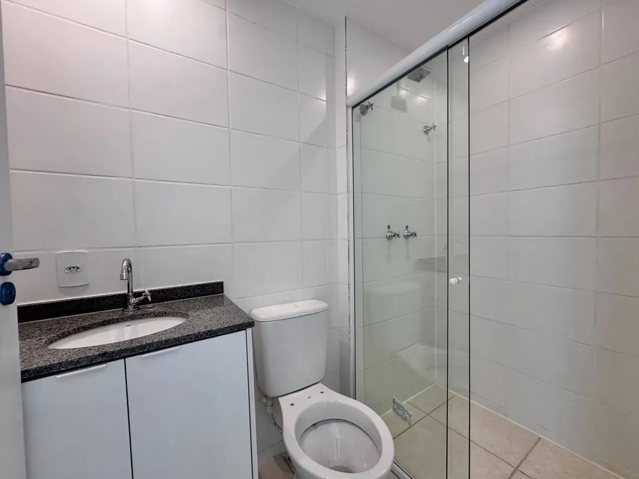 Квартира з 2 спальнями та відкритою кухнею — photo 28