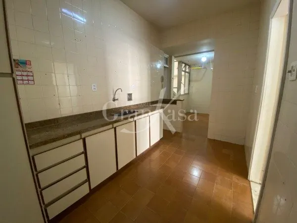 Apartment on the 6th floor with wood or laminate floors — photo 20