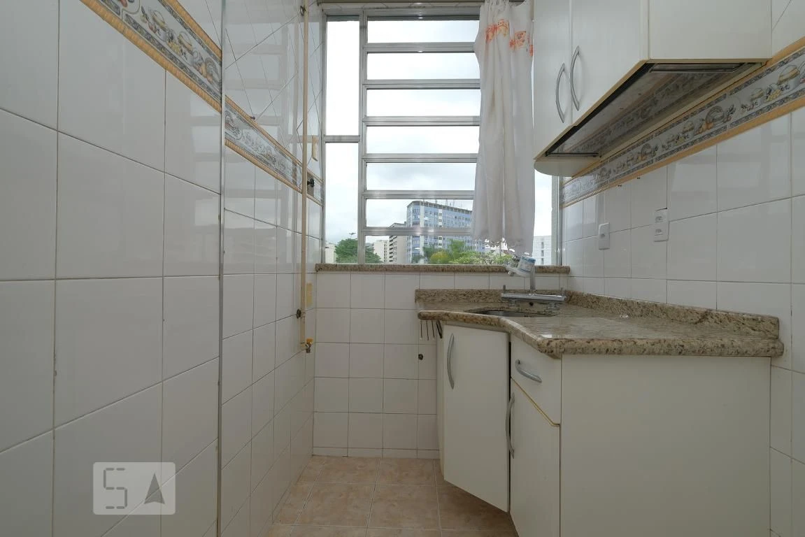 Mountain view in a one-bedroom apartment, 40 m² — photo 16