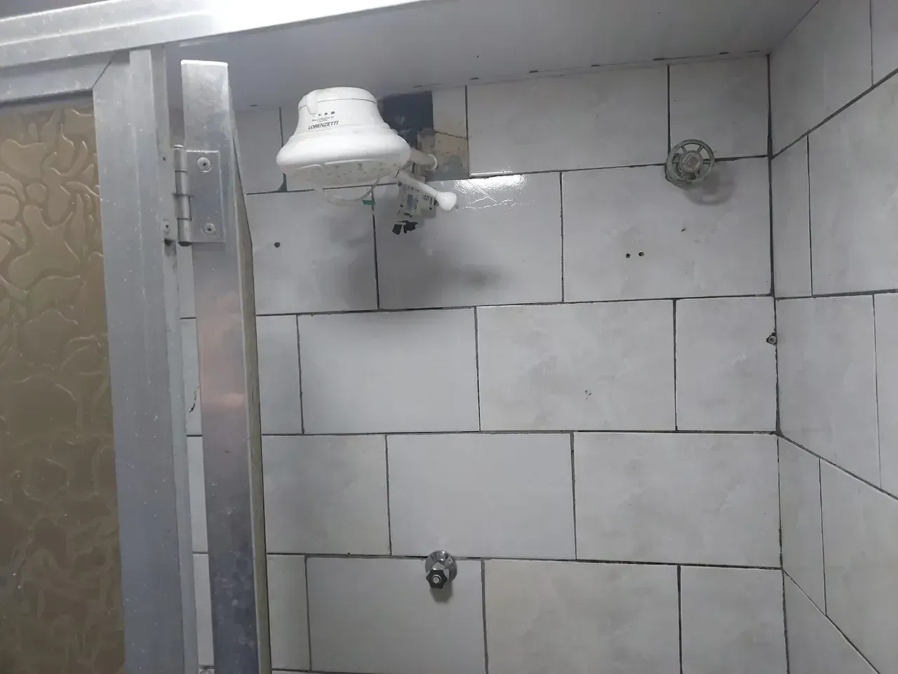 Unfurnished 2-bedroom apartment without parking — photo 9