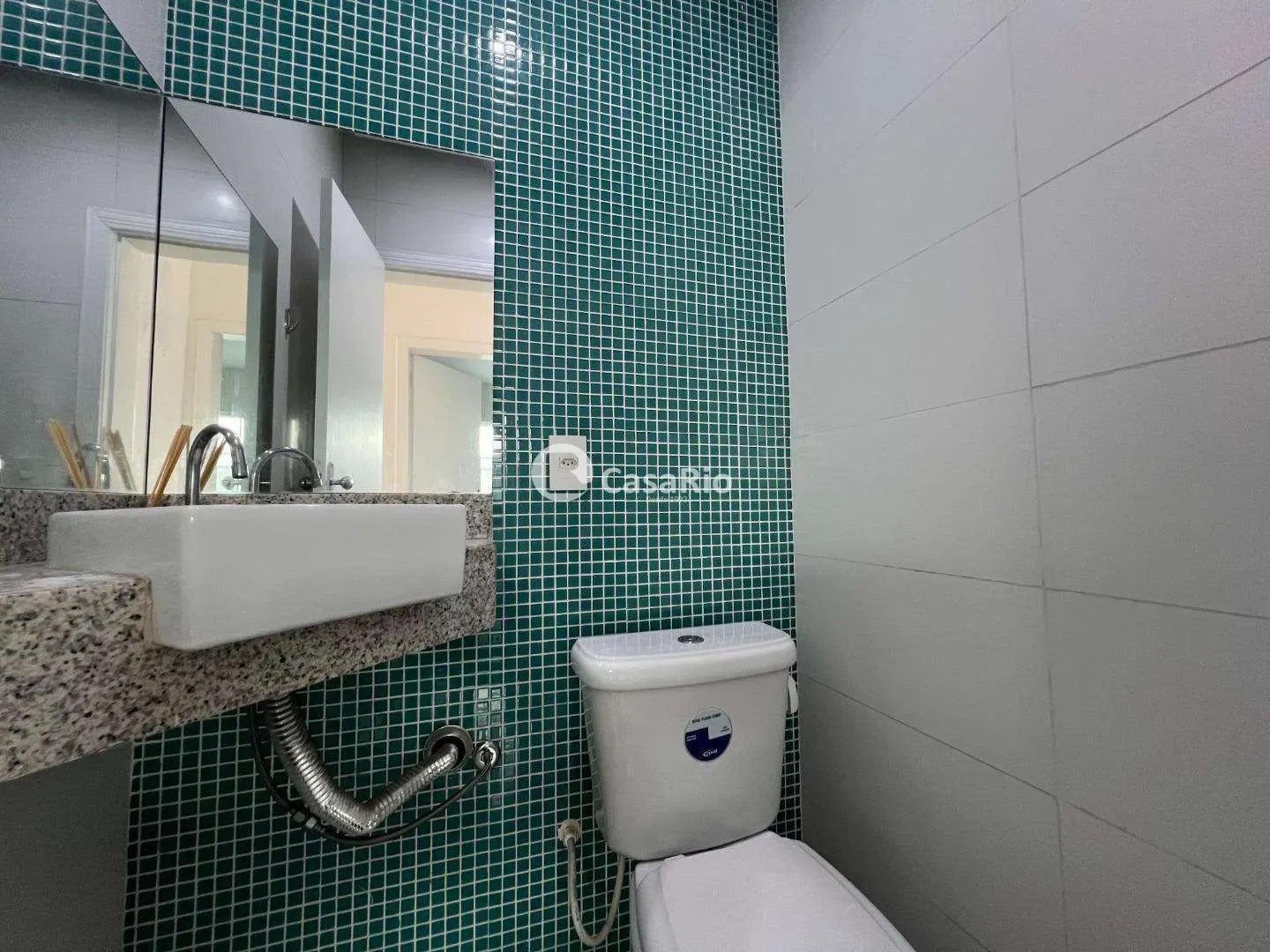 350 m² house with a bathtub and floor-to-ceiling windows — photo 8
