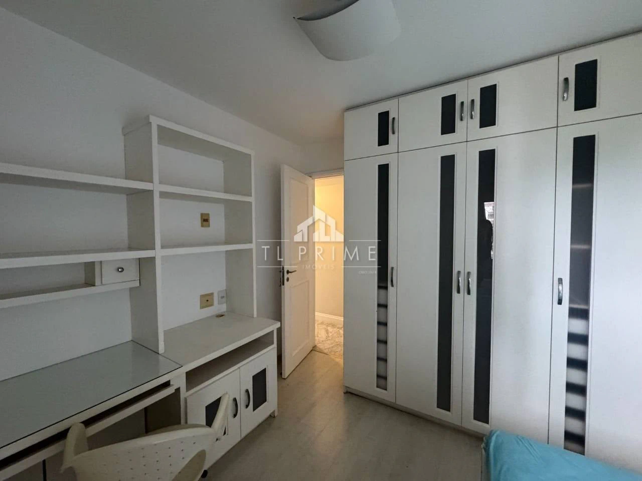 4-bedroom apartment with a private pool — photo 18