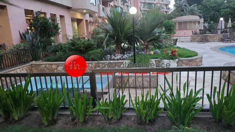 Apartamento de 2 quartos e 2 banheiros com cozinha separada — photo 22