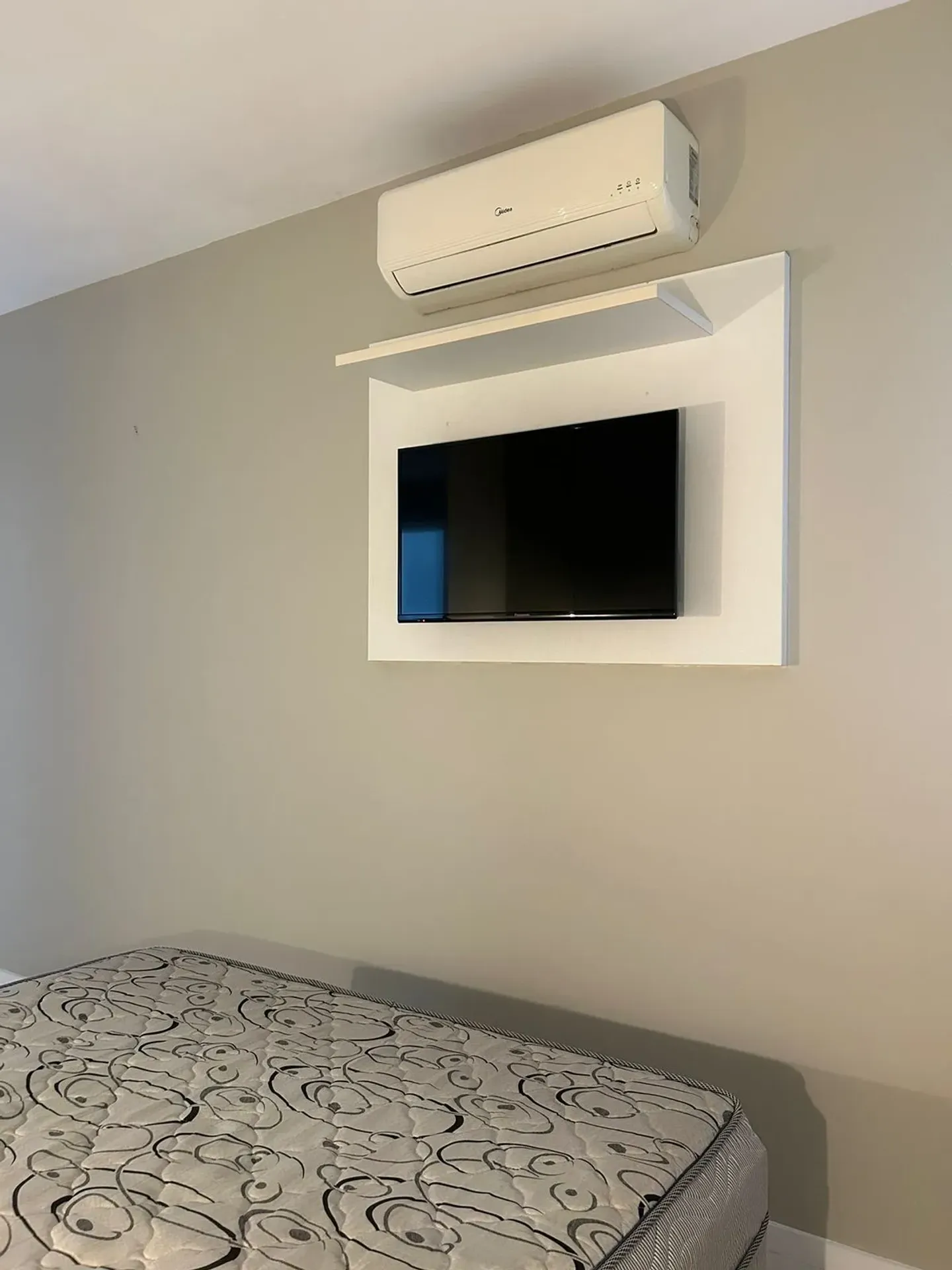 1 quarto e vista para as montanhas: apartamento de 60 m² — photo 2