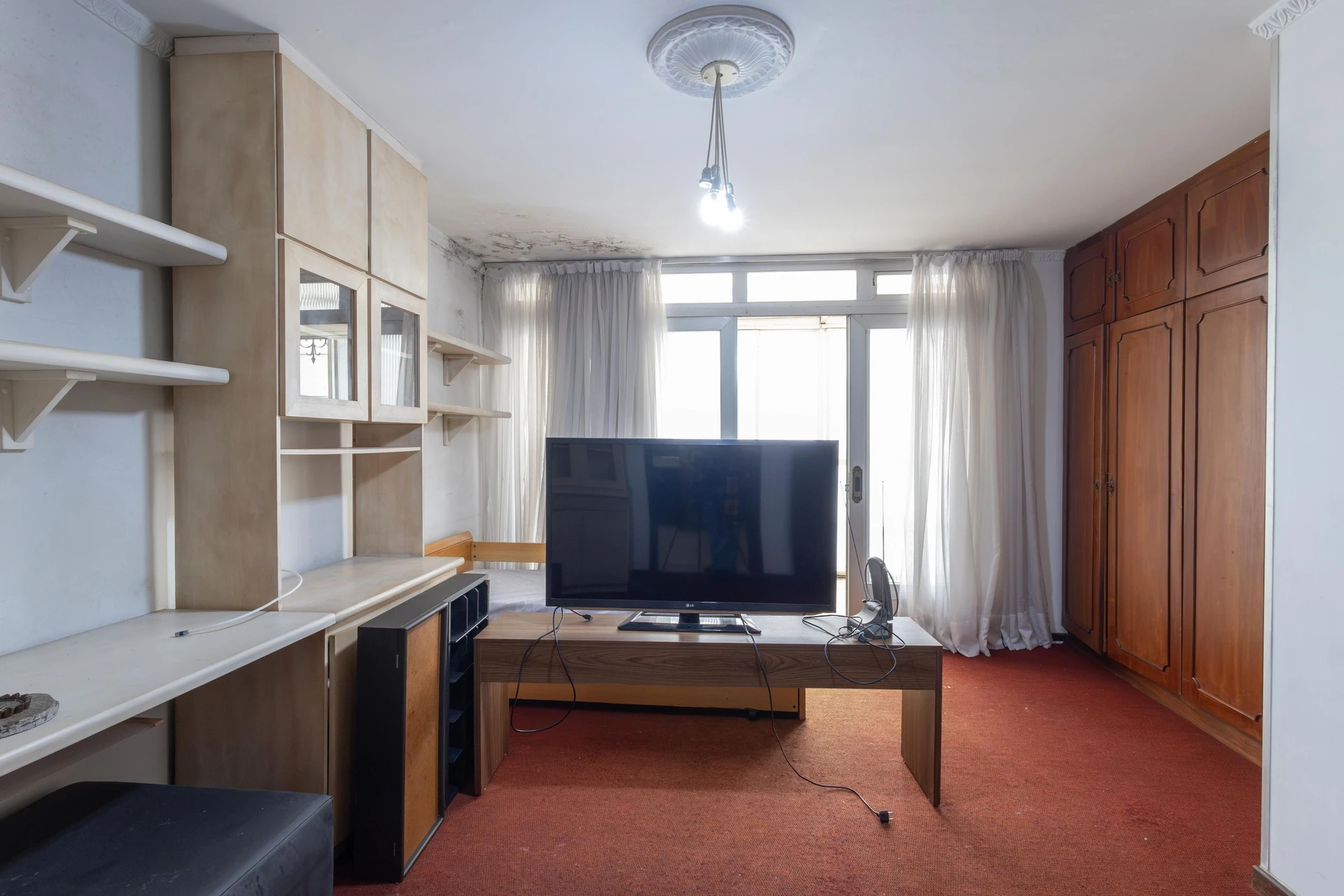Furnished apartment with 3 bedrooms and 1 en-suite — photo 30