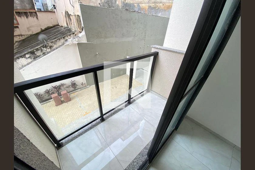 Unfurnished 2-bedroom apartment, 500 m² and 4 parking spaces — photo 18