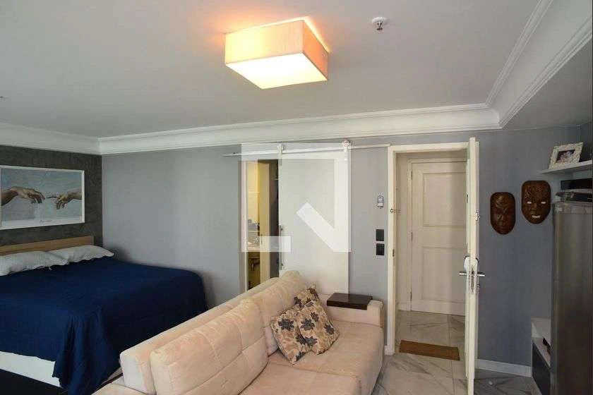 1-bedroom apartment with balcony and open-plan kitchen — photo 10