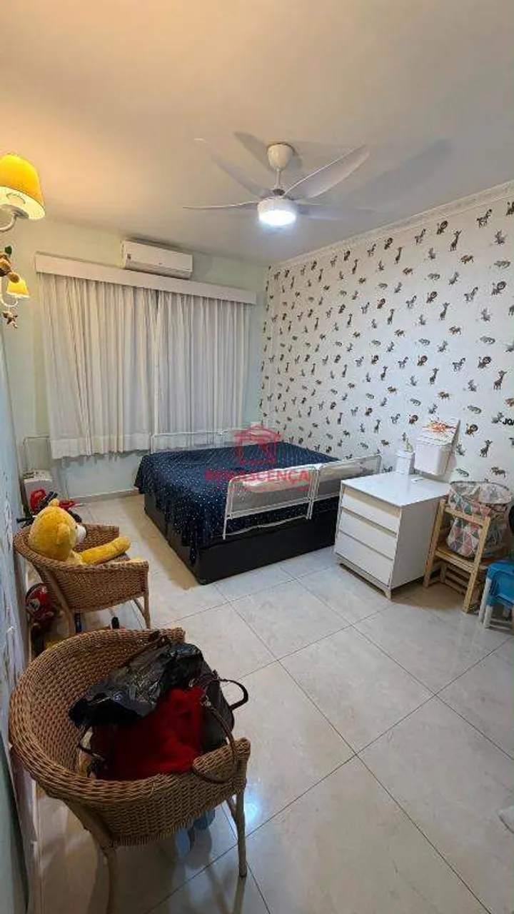 Apartamento mobiliado com 3 quartos e 3 banheiros — photo 11