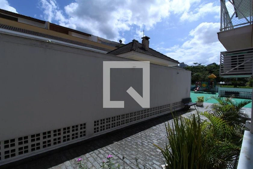Casa em condomínio para aluguel com 5 quartos e 375 m² — photo 25