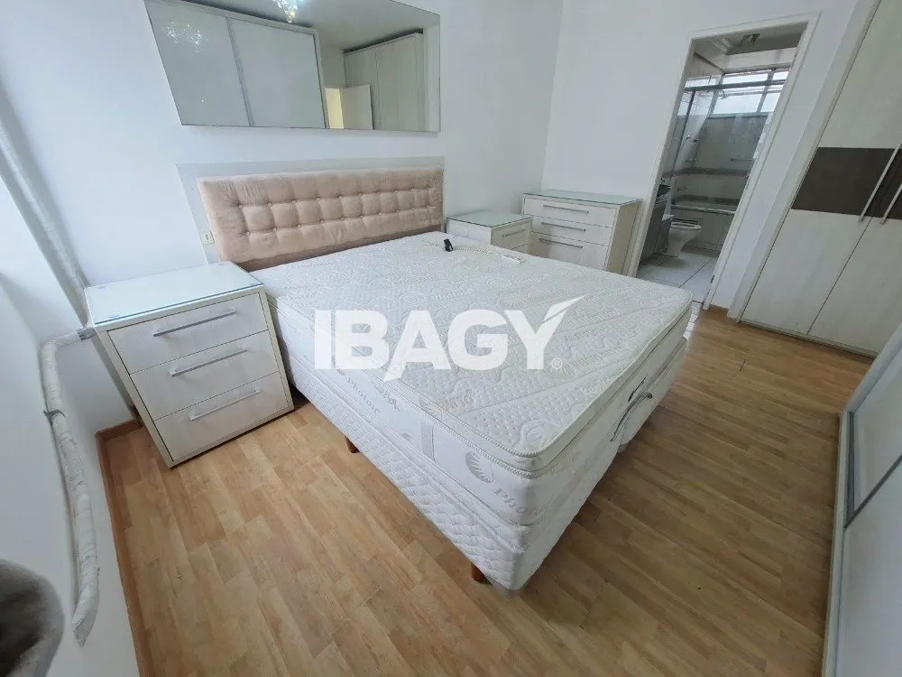 Apartamento mobiliado com cozinha fechada a gás e área 199 m² — photo 21