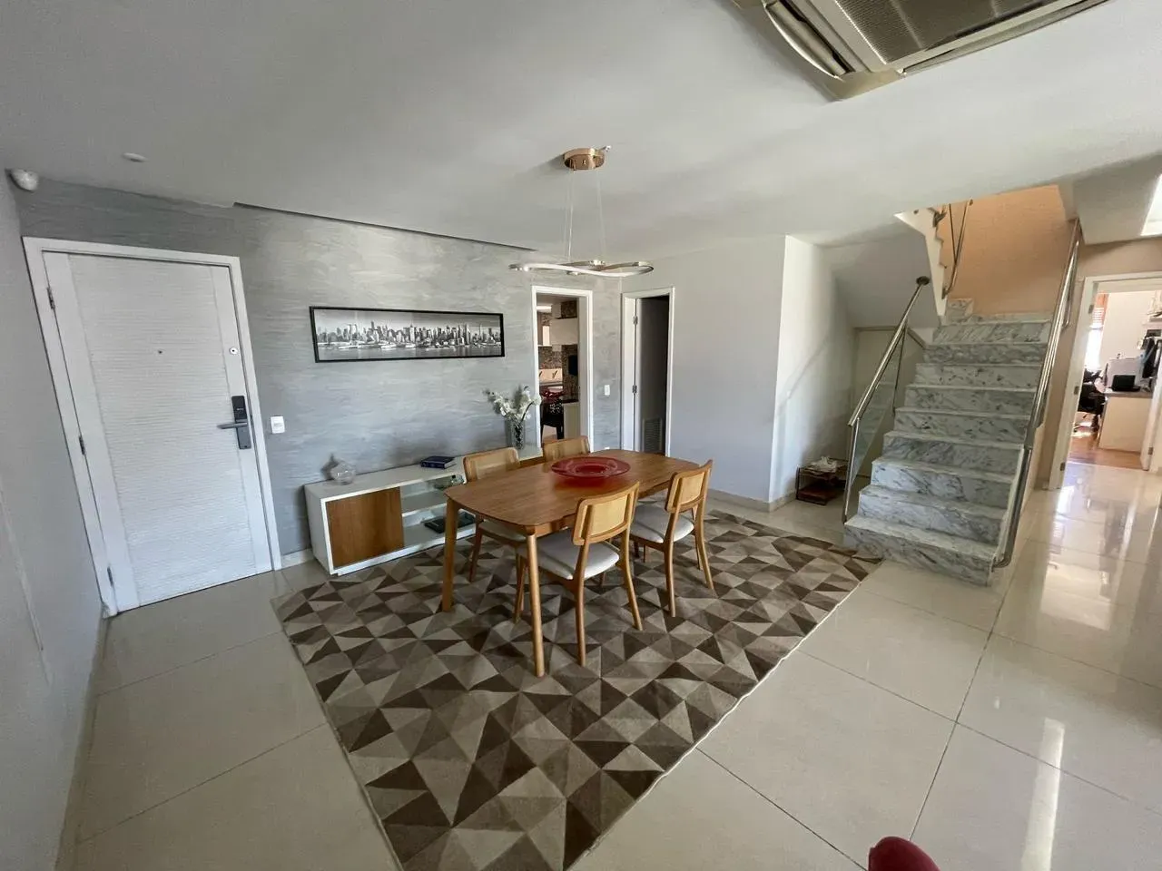 Furnished 350 m² apartment with 3 bedrooms and 6 baths — photo 24