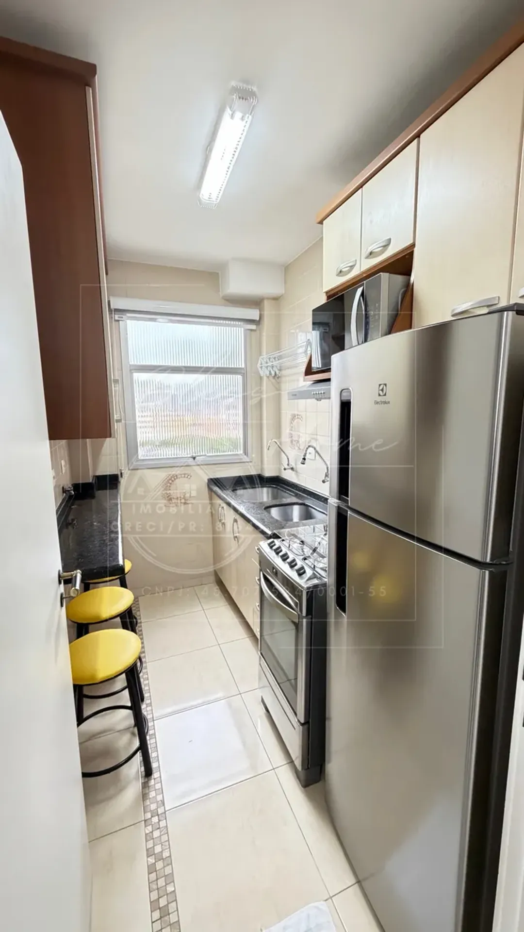 Apartamento mobiliado com armários embutidos no quarto — photo 15