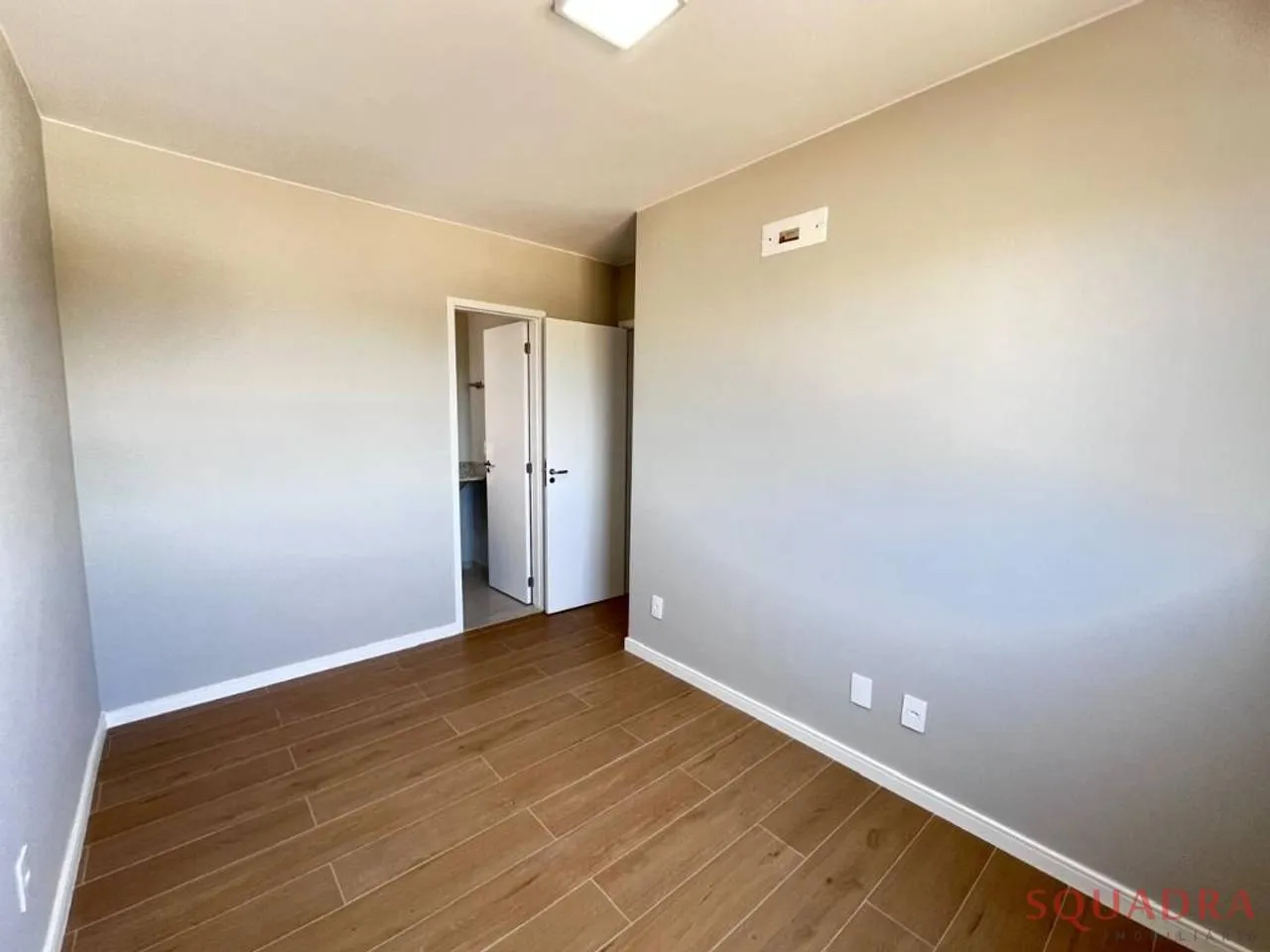 2-bedroom apartment with a grill on the balcony in Curitiba — photo 33