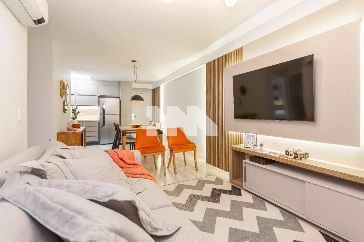 183 m² apartment with 2 bedrooms and 2 parking spaces — photo 2