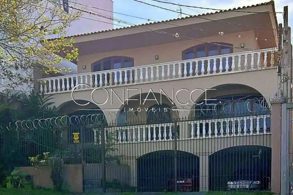 Rental house with 8 bedrooms and 4 en-suite baths — photo 2