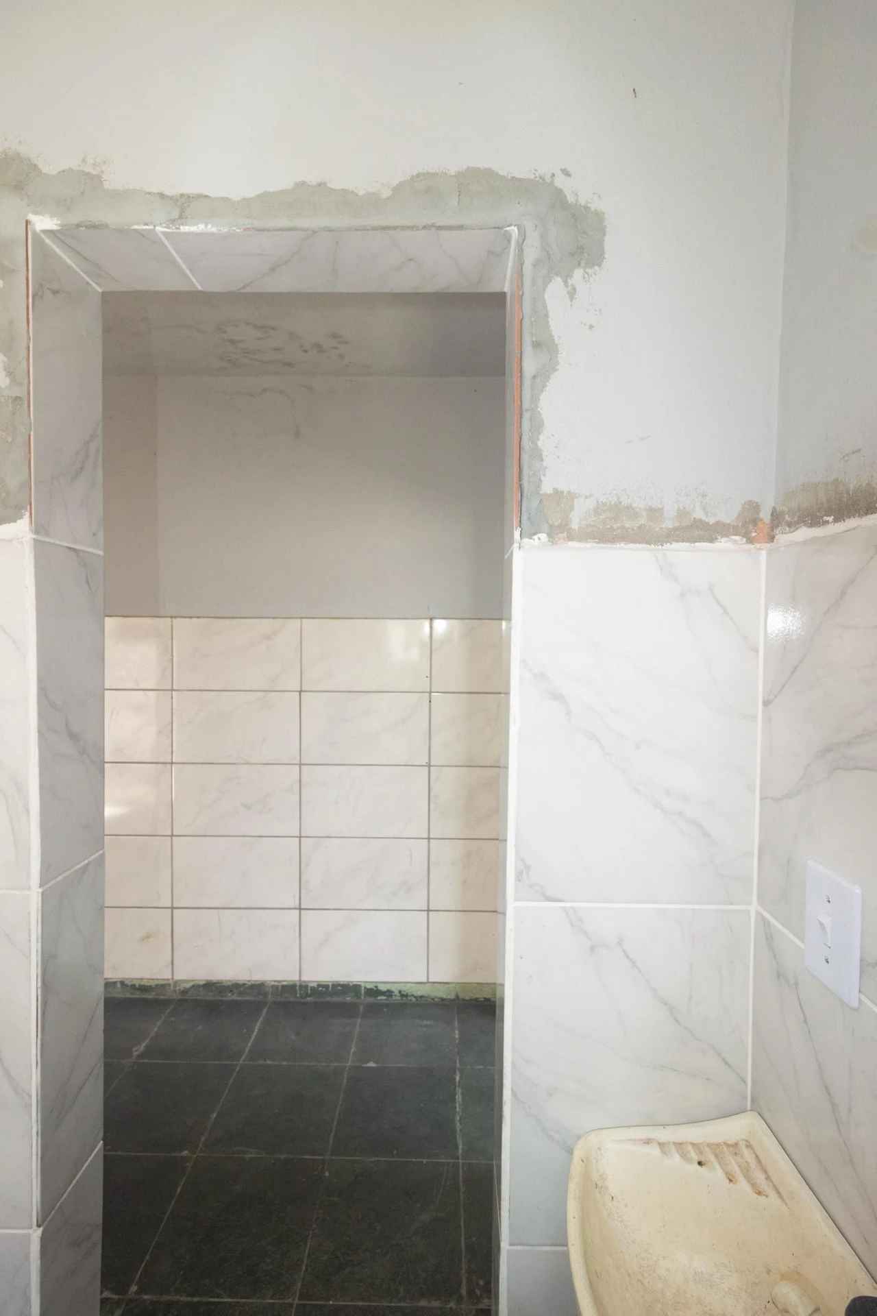 1-bedroom unfurnished studio with 1 bathroom and parking — photo 19