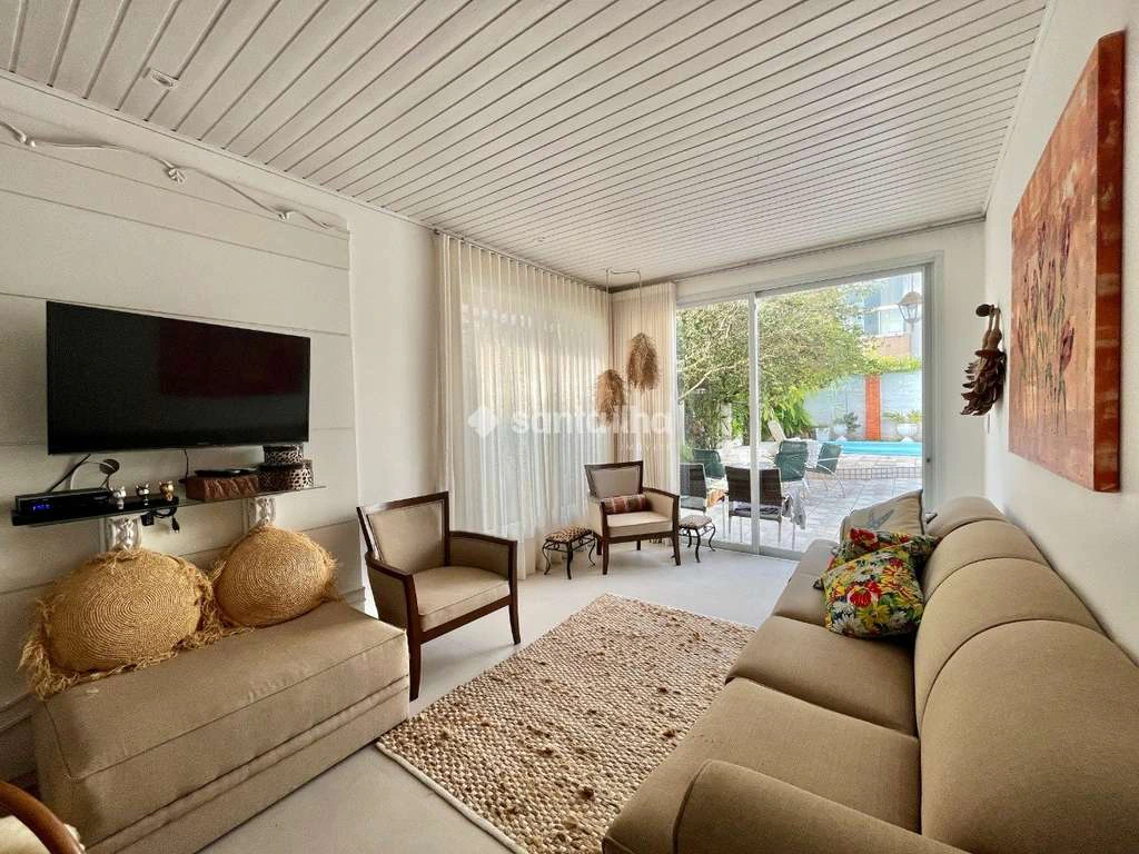 Меблированный дом 600 м² с 5 спальнями и 2 суитами — photo 3