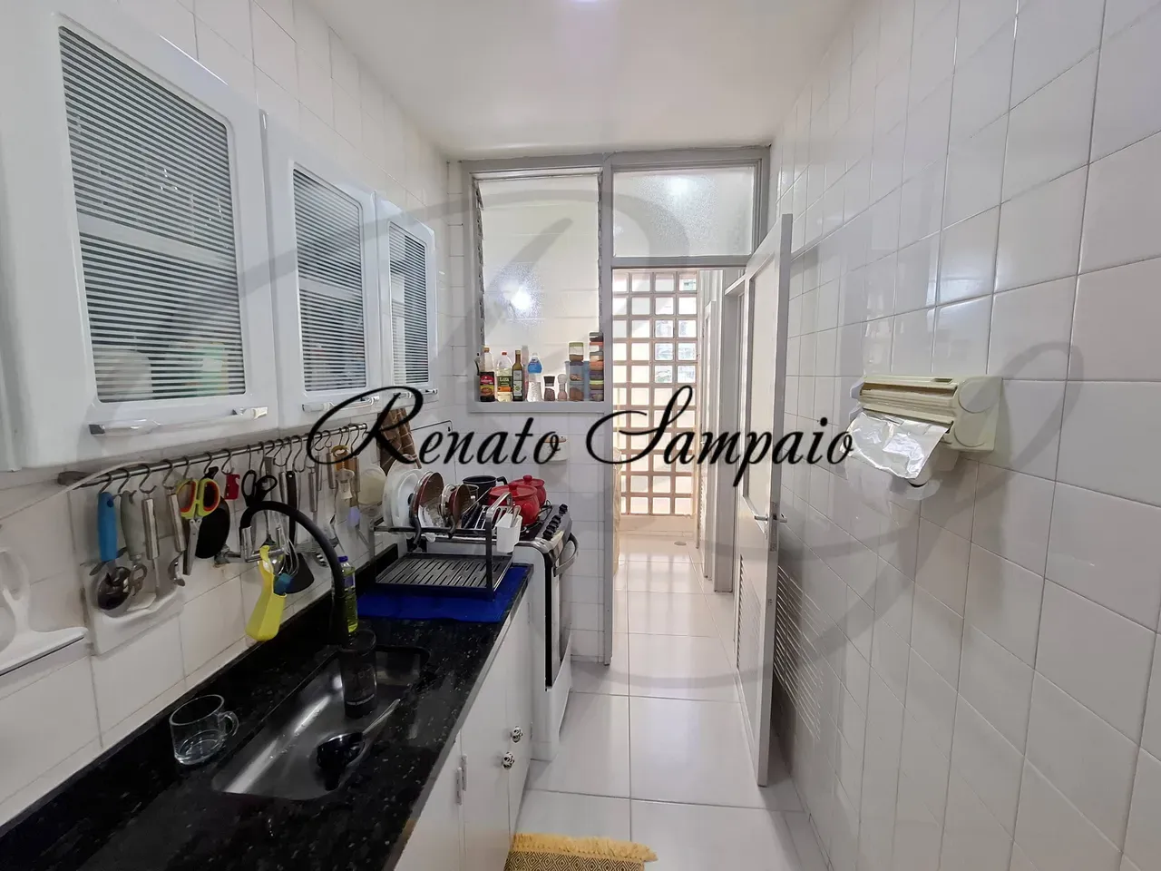 56 m² apartment with a home office and a washing machine — photo 4