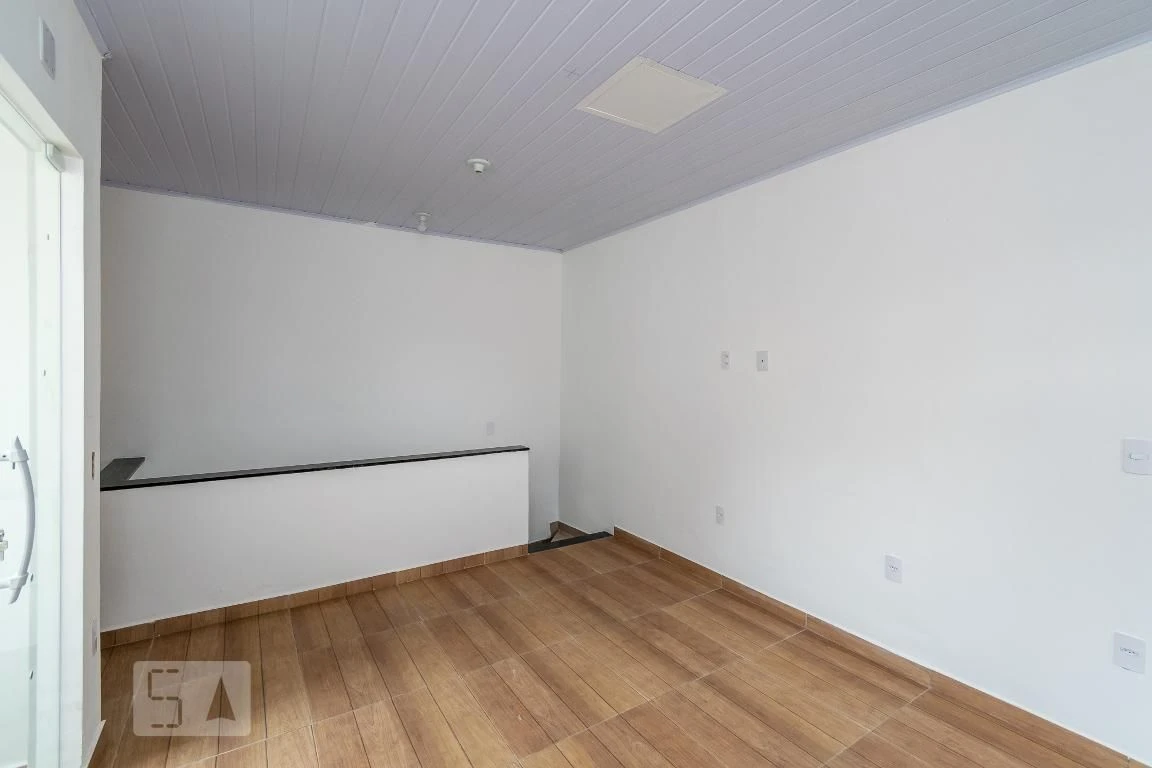 House with 1 bedroom and a balcony, 2 bathrooms — photo 24