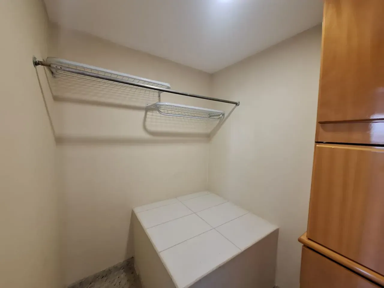 Casa em condomínio fechado com 4 quartos e 3 suítes — photo 22