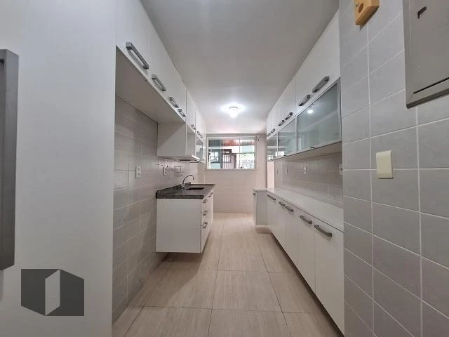 Condominium house with 4 bedrooms and 3 bathrooms — photo 24