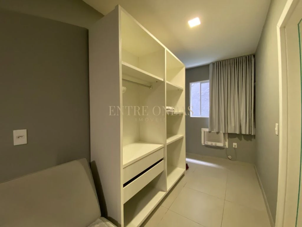 Furnished studio, 25 m², with a home office — photo 18