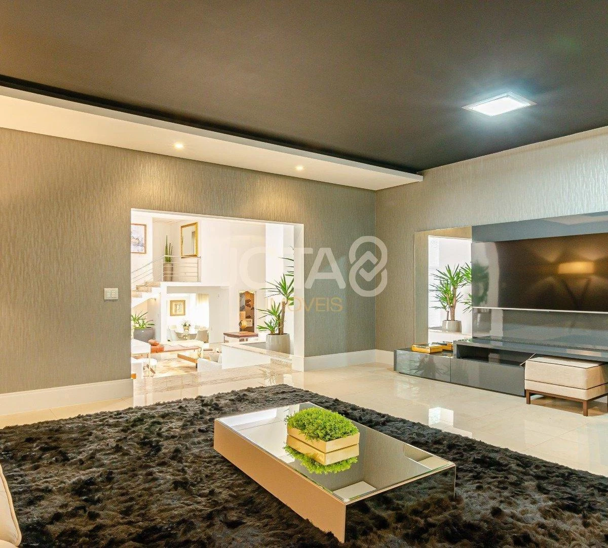 4-bedroom house with a washing machine — photo 13