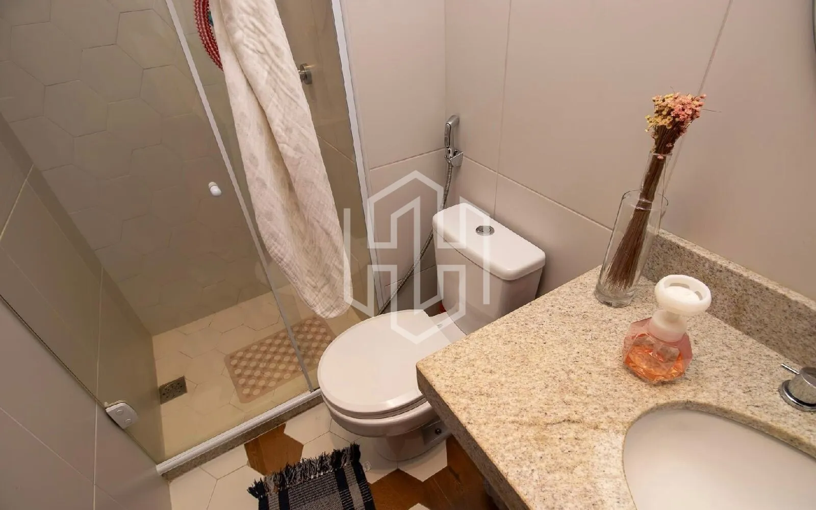 Apartamento con cocina integrada: 3 dormitorios y 4 baños — photo 18
