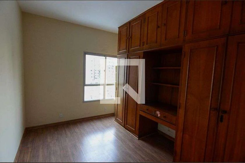 140 m² apartment with 4 bedrooms and 1 en-suite — photo 12