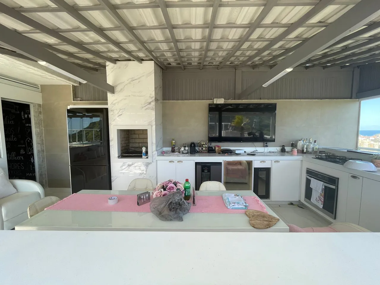 Furnished apartment with 4 bedrooms and 3 bathrooms — photo 4