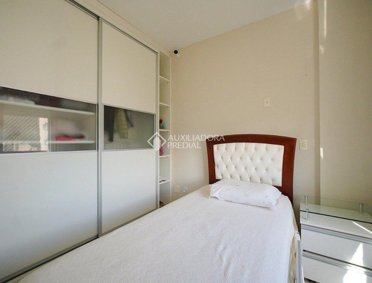 Furnished apartment, 65 m², with a washing machine — photo 5