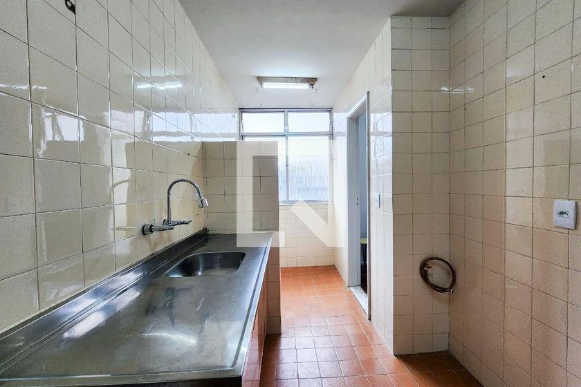 2-bedroom apartment in a building with a pool — photo 9