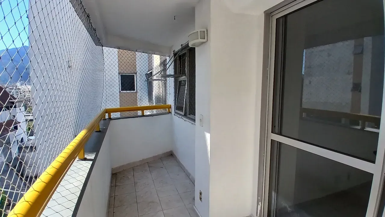 2-bedroom apartment with a balcony and 67 m² — photo 10