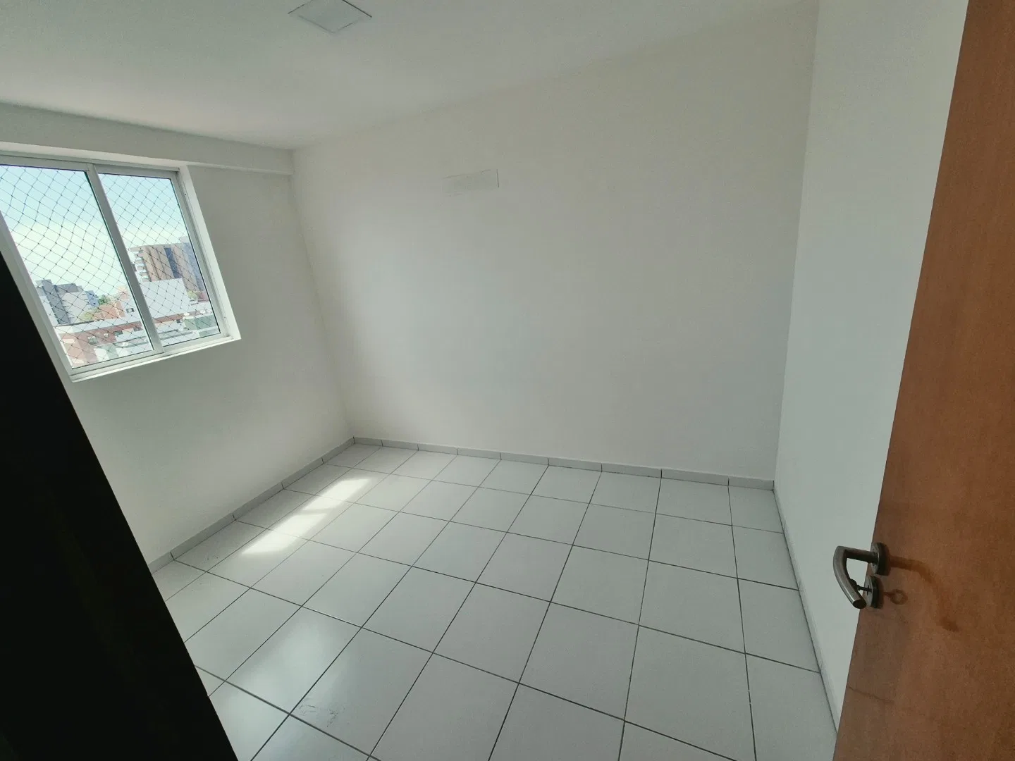 71 m² apartment with 3 bedrooms and 1 en-suite — photo 18