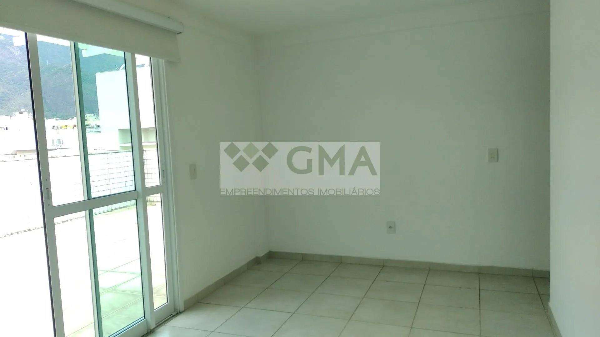 205 m² apartment on the 5th floor with 4 bedrooms — photo 27