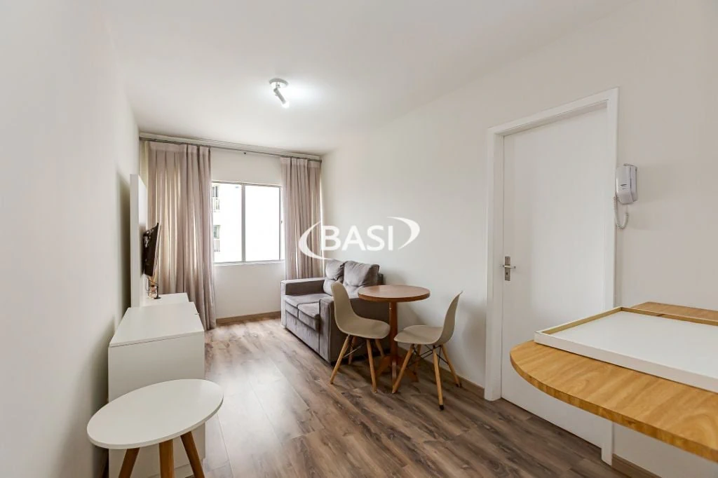 Furnished 1-bedroom apartment on the 9th floor
