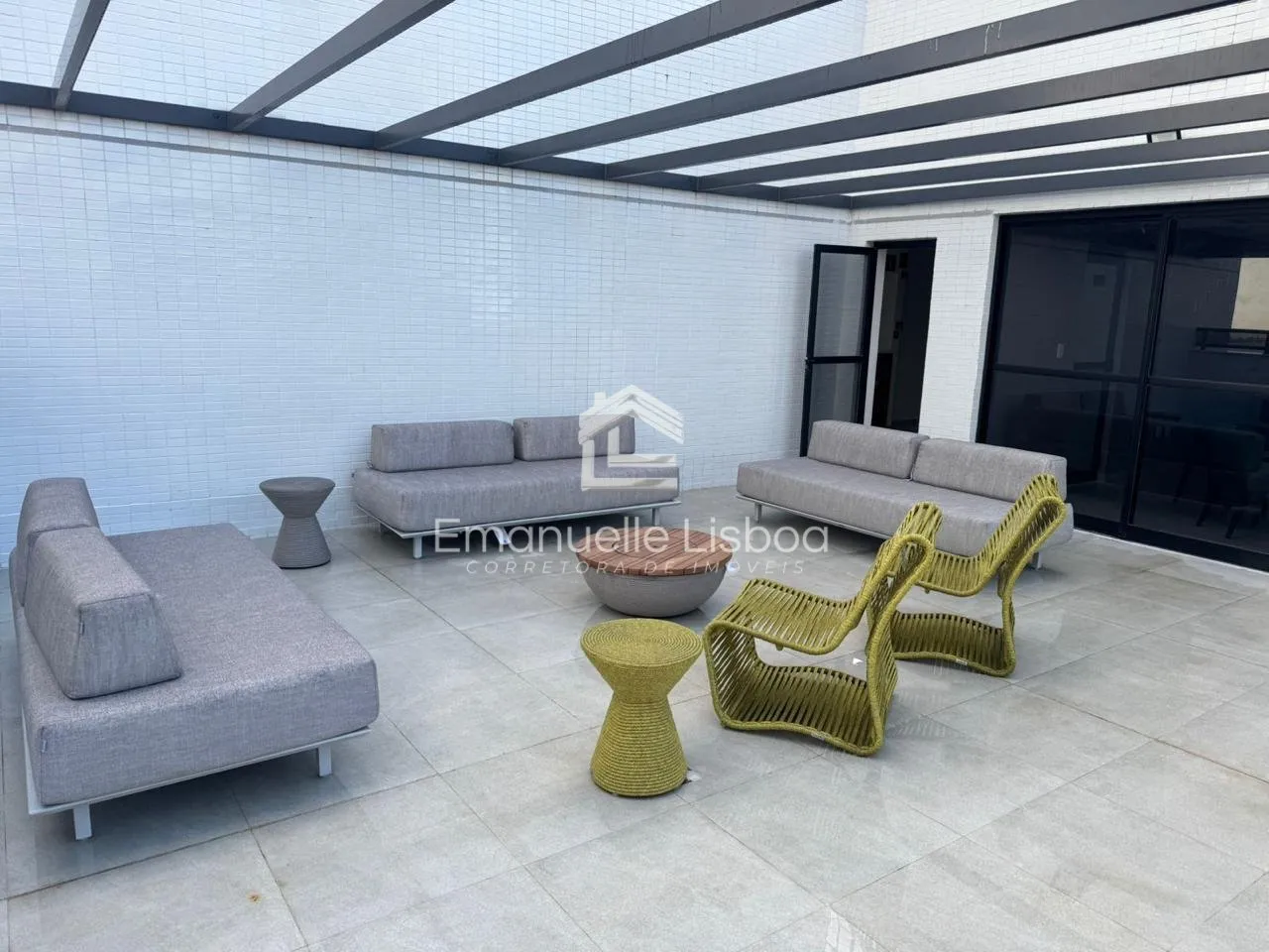 Apartamento, 72 m², com janelas do piso ao teto — photo 12