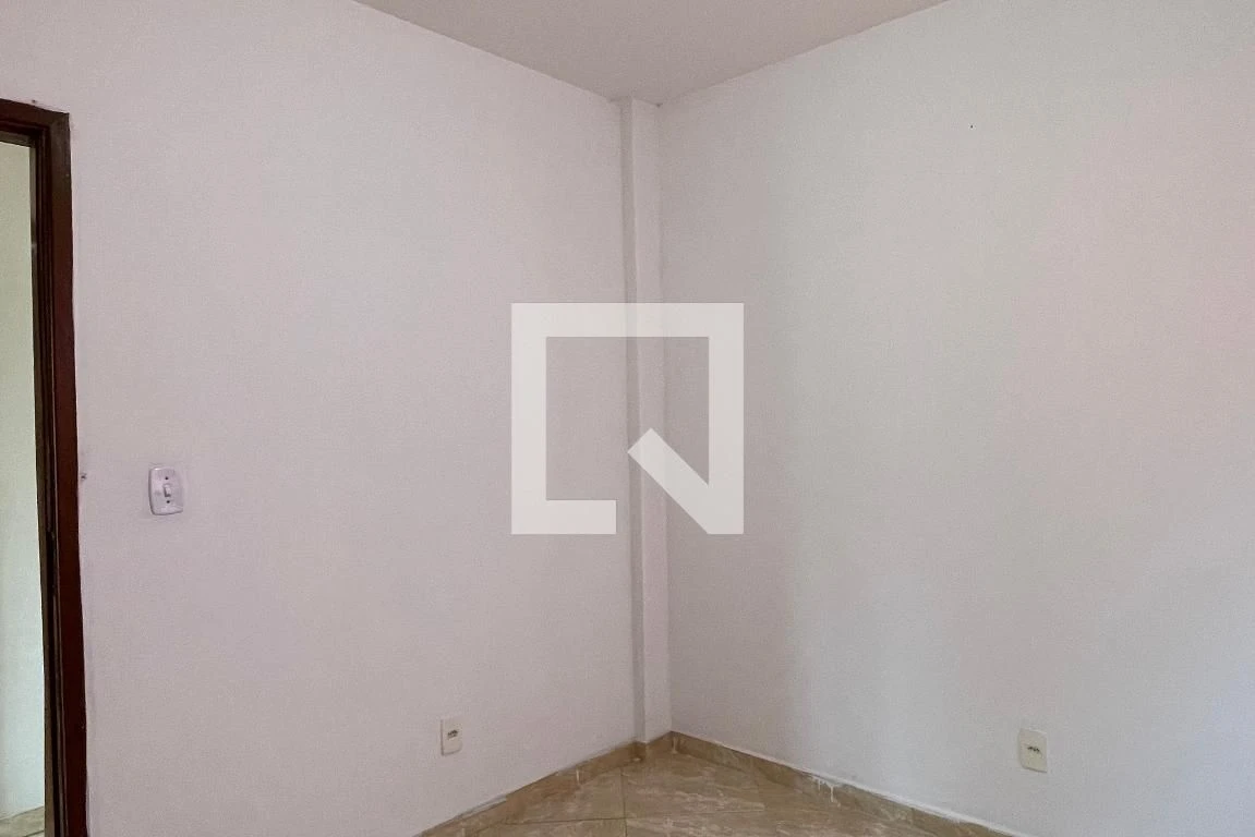 Unfurnished house with 2 bedrooms and private garden — photo 17