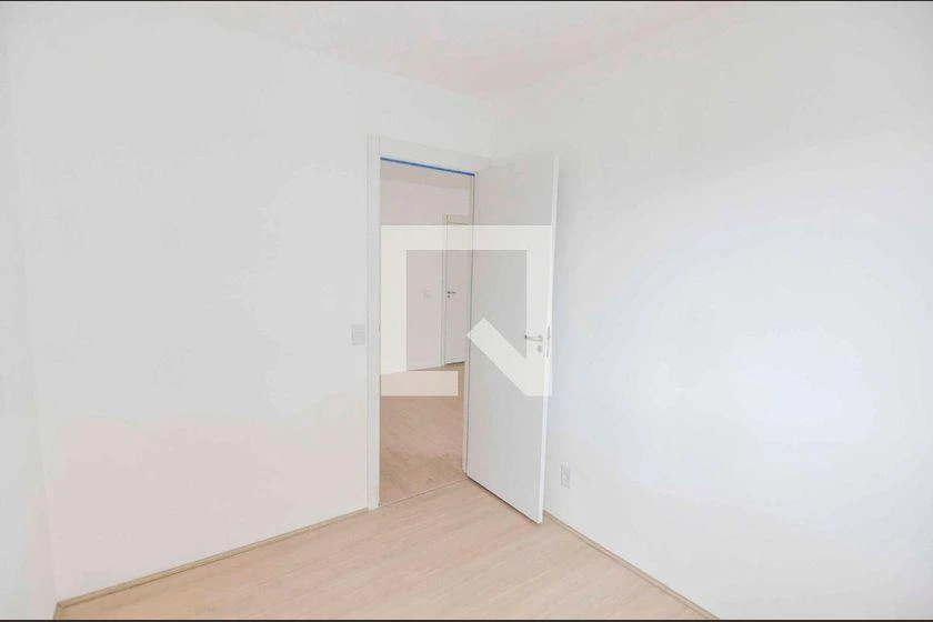 Wood or laminate floors in a 2-bedroom apartment, 45 m² — photo 13