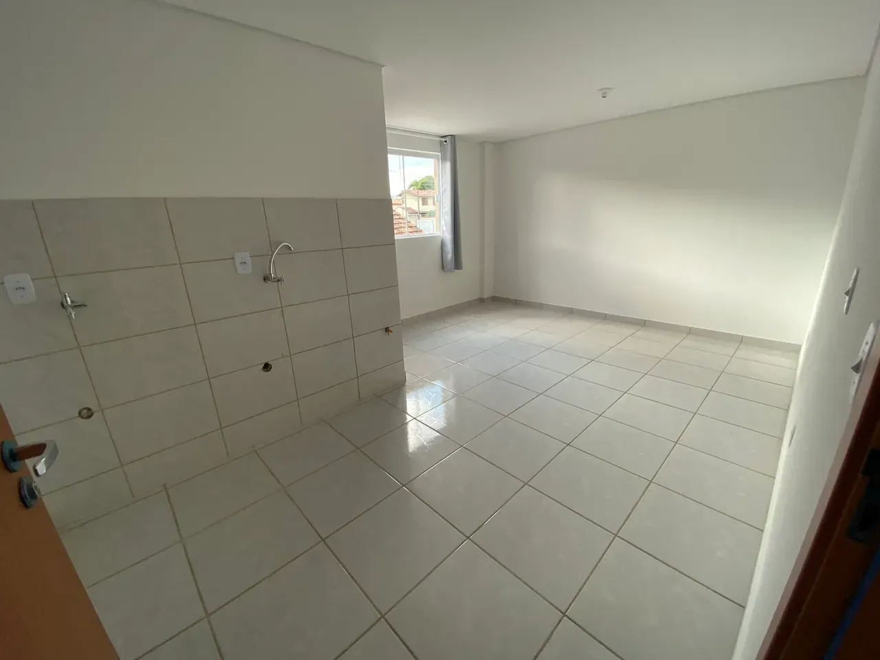 Rental studio with 1 bedroom and a gas stove — photo 8