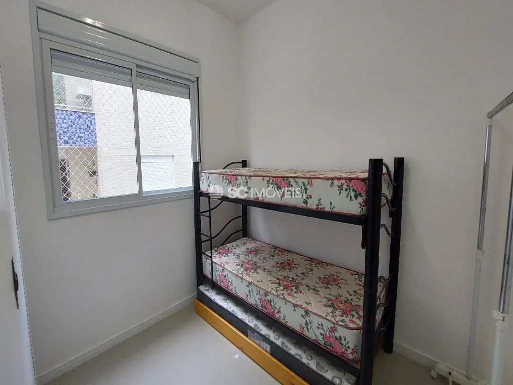 2-bedroom apartment with a washing machine in Florianópolis — photo 3