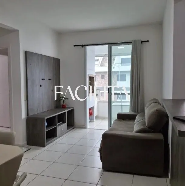 Furnished 2-bedroom apartment with a gas open-plan kitchen