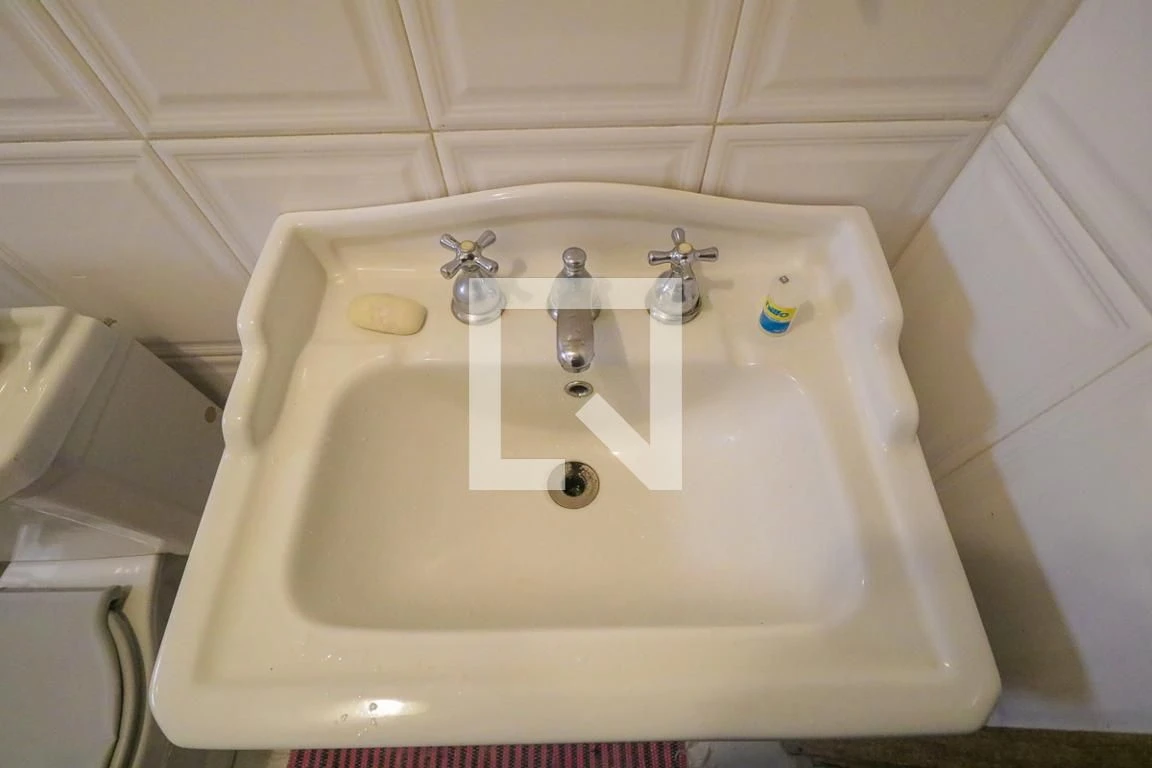 Furnished apartment with 3 bedrooms and balcony BBQ — photo 52