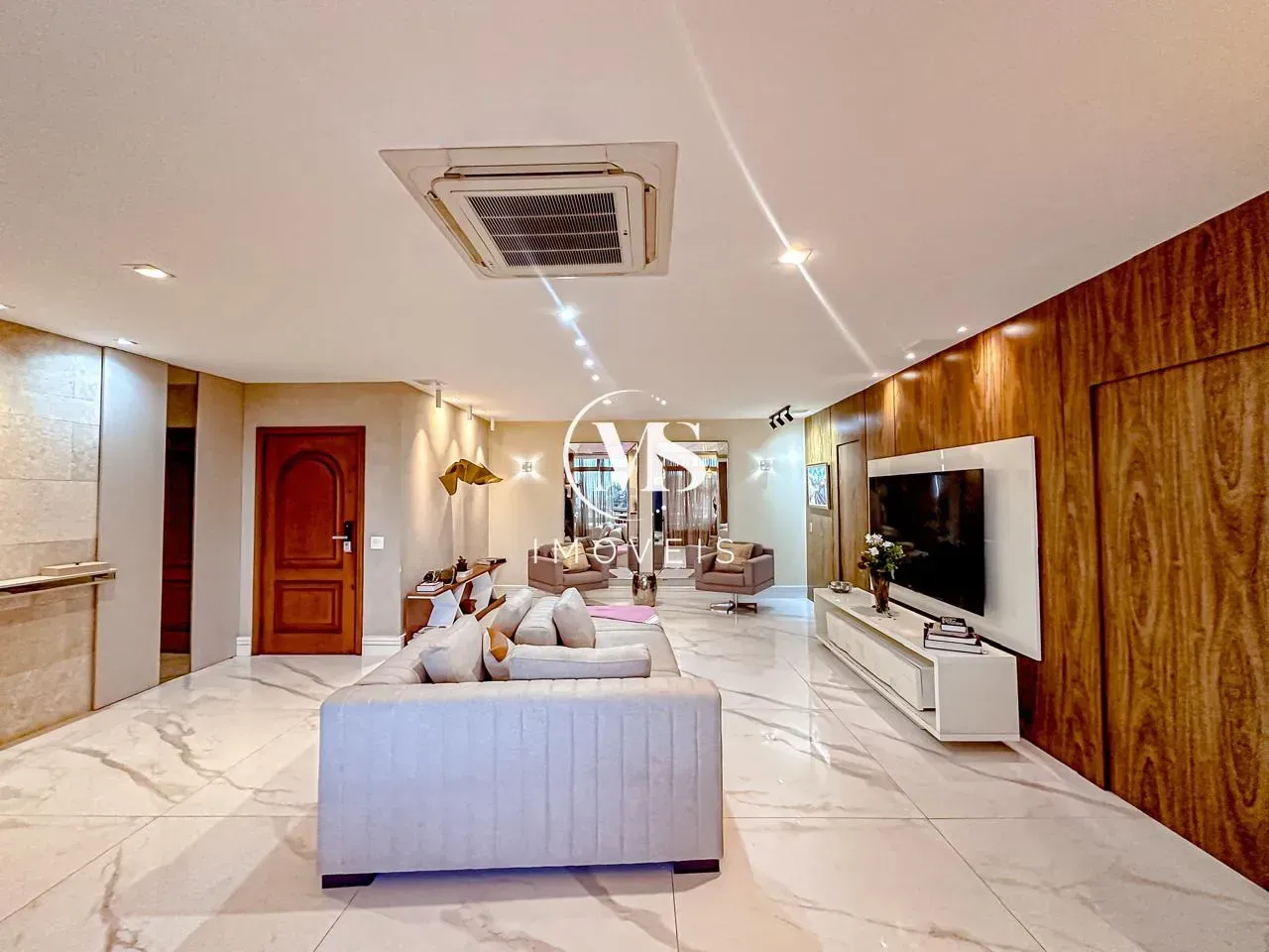 Ванна та 3 спальні: квартира 250 м² — photo 20