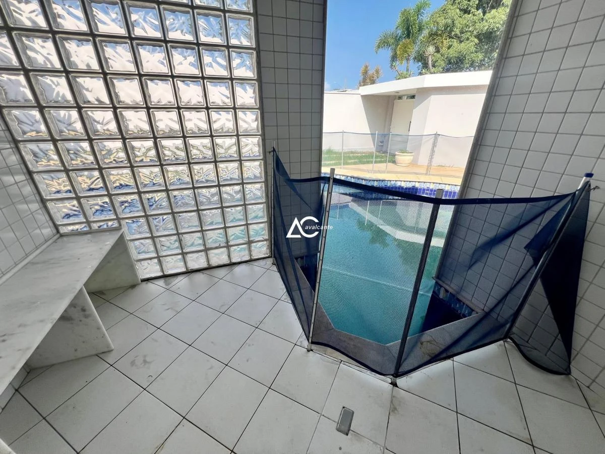 Detached home with 5 en-suite bedrooms and 541 m² — photo 41