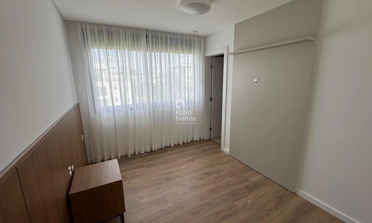 132 m² unfurnished apartment with 3 en-suites — photo 34